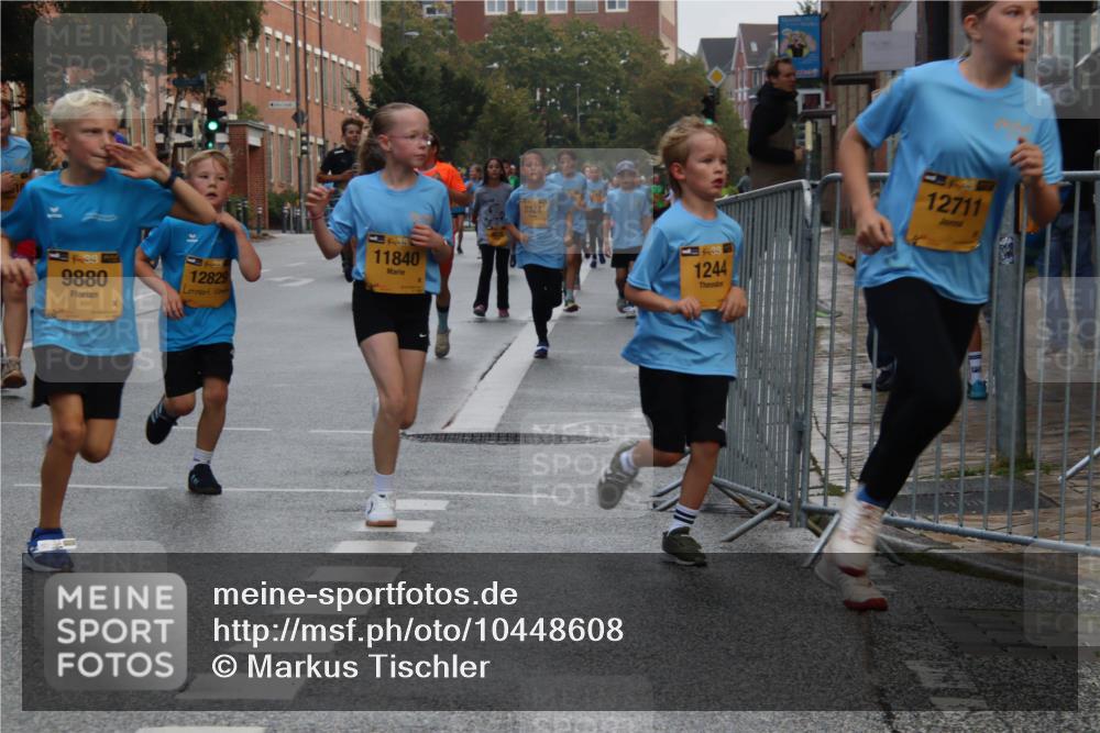 13.09.2026 - Kiel Lauf Markus Tischler http://msf.ph/oto/10448608 13.09.2026 08:53:33 Fleethörn 9880, 12829, 35, 11840, 2324, 1, 38, 1244, 12711 meine-sportfotos.de