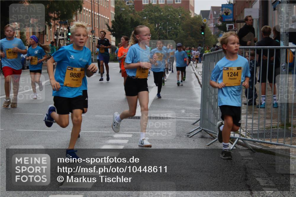 13.09.2026 - Kiel Lauf Markus Tischler http://msf.ph/oto/10448611 13.09.2026 08:53:33 Fleethörn 6616, 2111, 9880, 11840, 2324, 38, 1244 meine-sportfotos.de