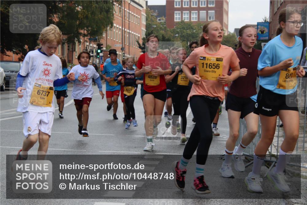 13.09.2026 - Kiel Lauf Markus Tischler http://msf.ph/oto/10448748 13.09.2026 08:54:17 Fleethörn 98, 6737, 3218, 38, 11656, 4828, 4227, 820 meine-sportfotos.de