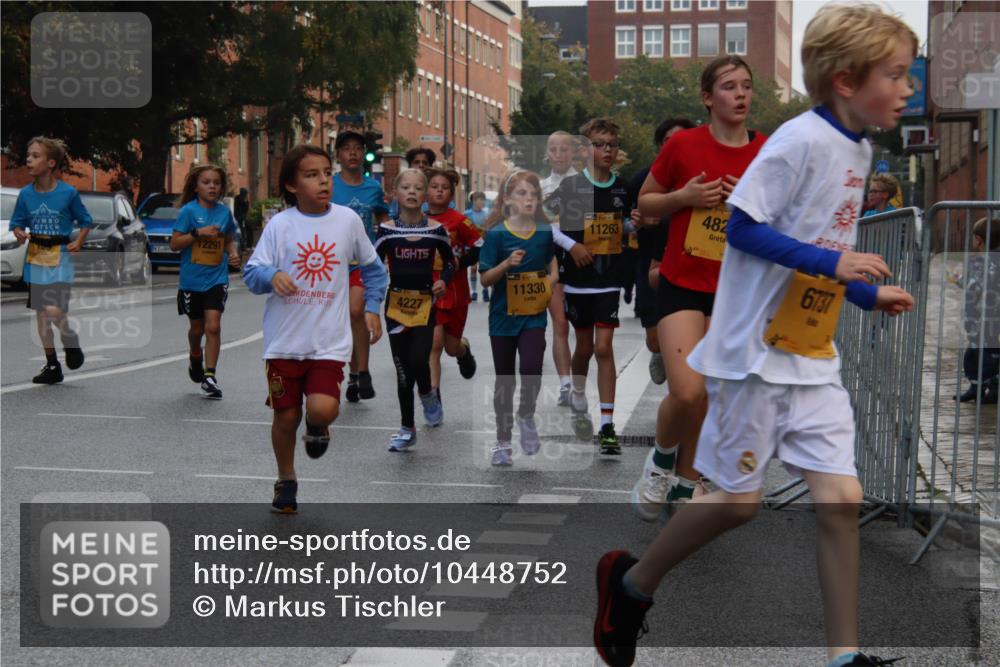 13.09.2026 - Kiel Lauf Markus Tischler http://msf.ph/oto/10448752 13.09.2026 08:54:18 Fleethörn 12291, 4227, 11330, 114, 11263, 482, 6737 meine-sportfotos.de