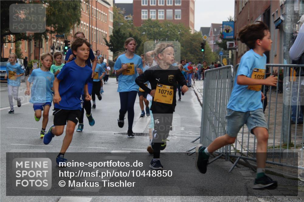 13.09.2026 - Kiel Lauf Markus Tischler http://msf.ph/oto/10448850 13.09.2026 08:54:50 Fleethörn 11439, 49, 1, 392, 10716, 1022 meine-sportfotos.de
