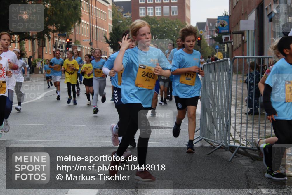 13.09.2026 - Kiel Lauf Markus Tischler http://msf.ph/oto/10448918 13.09.2026 08:55:11 Fleethörn 11905, 74, 2640, 38, 2453, 1712, 1, 74 meine-sportfotos.de