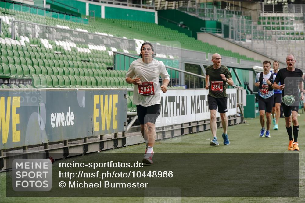 13.09.2026 - 21. swb-Marathon Bremen Michael Burmester http://msf.ph/oto/10448966 13.09.2026 12:48:07 Laufen im Stadion 382, 384, 572, 621, 826, 868, 889, 1349, 1554, 1872, 1925, 2266, 2538, 2605, 2646, 2844, 2956, 3110, 3118, 3127, 3196, 3242, 3276, 3284, 3297, 3424, 3466, 3520, 3794, 3910, 4025, 4082, 4239, 4614, 4712, 4729, 4732, 4777, 4808, 4992, 5424, 5725, 5803, 5976, 6025, 6053, 6058, 6686, 6708, 6784, 6815, 6951, 7064, 7102, 7399, 7538, 7636, 7803, 7814, 7871, 7876, 8060, 8334, 8611, 8621, 8706, 8877, 8973, 8980, 8981, 9010, 9035, 9061, 9429, 9689, 9813, 9918 meine-sportfotos.de