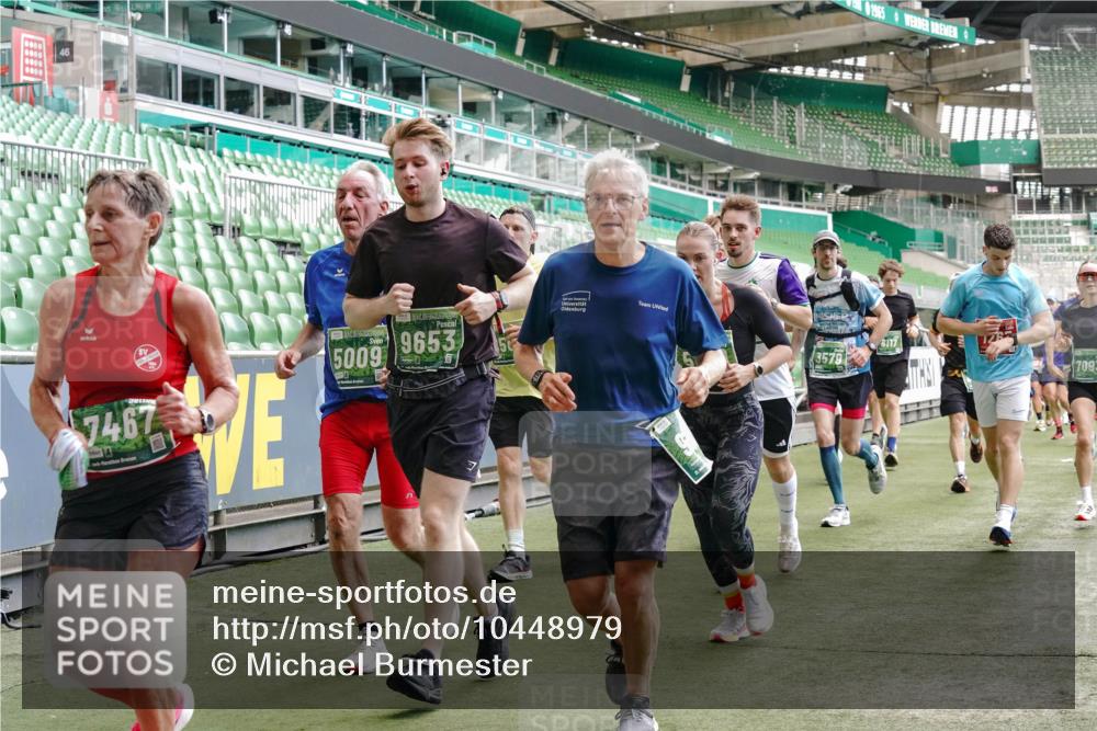 13.09.2026 - 21. swb-Marathon Bremen Michael Burmester http://msf.ph/oto/10448979 13.09.2026 13:08:58 Laufen im Stadion 383, 391, 532, 549, 551, 563, 625, 800, 808, 809, 813, 884, 898, 911, 1025, 1072, 1124, 1150, 1173, 1210, 1285, 1289, 1322, 1364, 1395, 1398, 1532, 1559, 1688, 1831, 1880, 1899, 2003, 2041, 2208, 2215, 2229, 2232, 2243, 2366, 2380, 2405, 2413, 2429, 2441, 2467, 2471, 2492, 2525, 2565, 2594, 2611, 2635, 2692, 2727, 2782, 2802, 2823, 2831, 2841, 2866, 2897, 2930, 2931, 2941, 2949, 3032, 3316, 3327, 3333, 3398, 3437, 3707, 3769, 109 meine-sportfotos.de