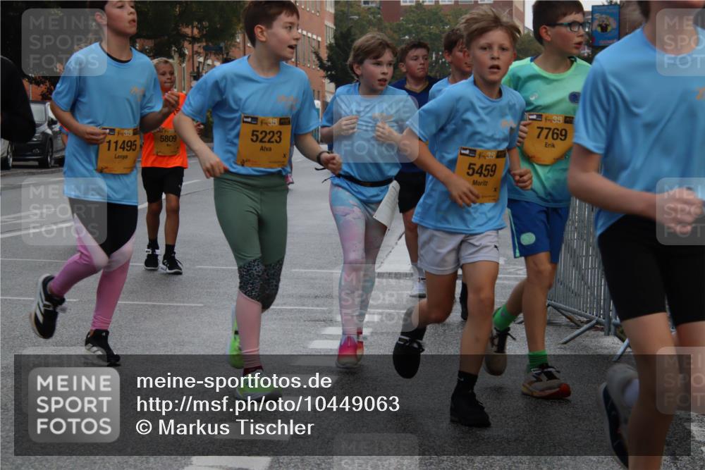13.09.2026 - Kiel Lauf Markus Tischler http://msf.ph/oto/10449063 13.09.2026 08:56:07 Fleethörn 11495, 5809, 38, 5223, 39, 5459, 38, 7769 meine-sportfotos.de