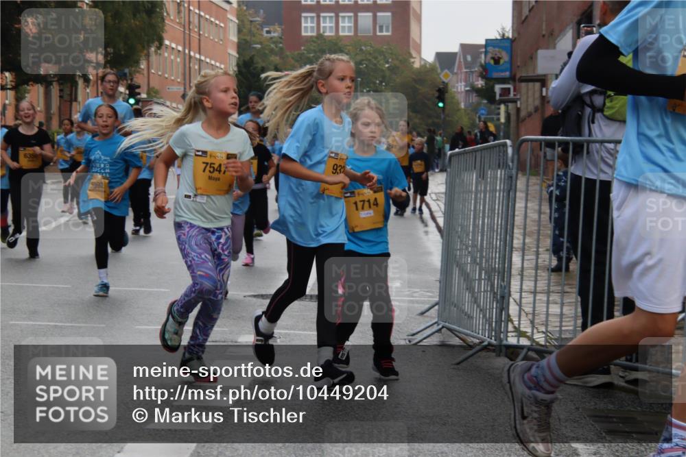 13.09.2026 - Kiel Lauf Markus Tischler http://msf.ph/oto/10449204 13.09.2026 08:56:57 Fleethörn 635, 5092, 754, 932, 1714 meine-sportfotos.de