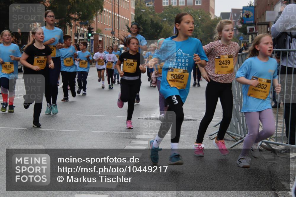 13.09.2026 - Kiel Lauf Markus Tischler http://msf.ph/oto/10449217 13.09.2026 08:57:00 Fleethörn 39, 4185, 39, 6350, 2964, 8838, 9582, 9701, 96, 1, 39, 224, 5092, 2439, 29, 852 meine-sportfotos.de