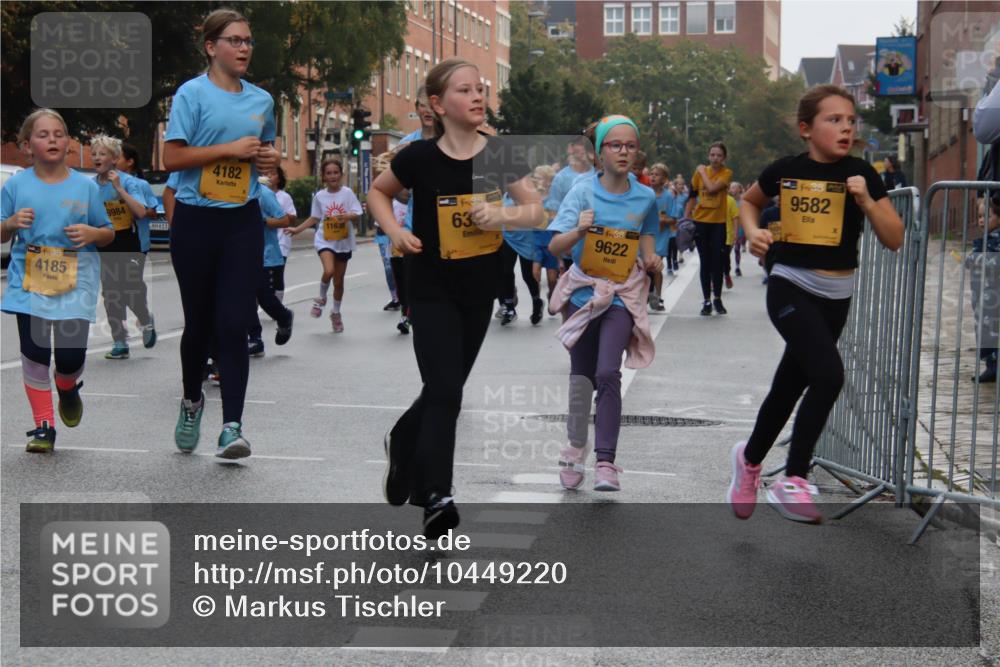 13.09.2026 - Kiel Lauf Markus Tischler http://msf.ph/oto/10449220 13.09.2026 08:57:01 Fleethörn 139, 4185, 6984, 611, 4182, 11638, 4, 39, 635, 38, 9622, 39, 9582 meine-sportfotos.de
