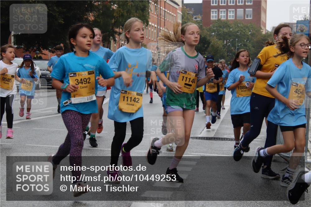 13.09.2026 - Kiel Lauf Markus Tischler http://msf.ph/oto/10449253 13.09.2026 08:57:12 Fleethörn 1, 38, 9585, 1783, 9, 38, 3492, 11142, 4, 38, 11144, 2326, 1089, 4546 meine-sportfotos.de