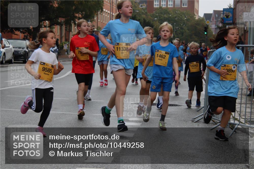 13.09.2026 - Kiel Lauf Markus Tischler http://msf.ph/oto/10449258 13.09.2026 08:57:14 Fleethörn 38, 9585, 78, 11339, 12357, 1462, 10242, 38, 9890 meine-sportfotos.de