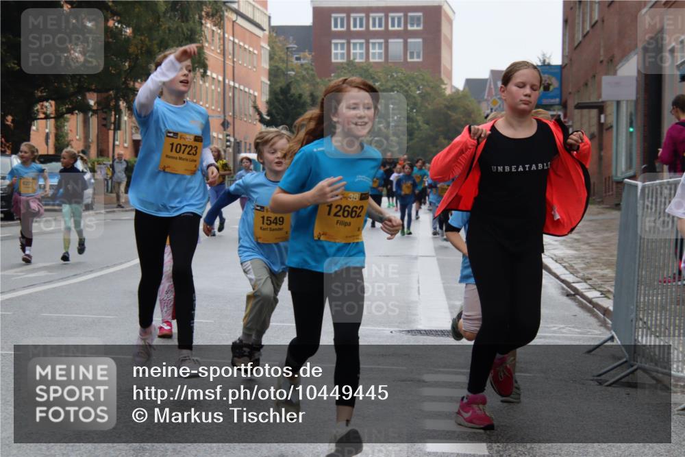 13.09.2026 - Kiel Lauf Markus Tischler http://msf.ph/oto/10449445 13.09.2026 08:58:51 Fleethörn 6271, 38, 10723, 1549, 38, 12662 meine-sportfotos.de