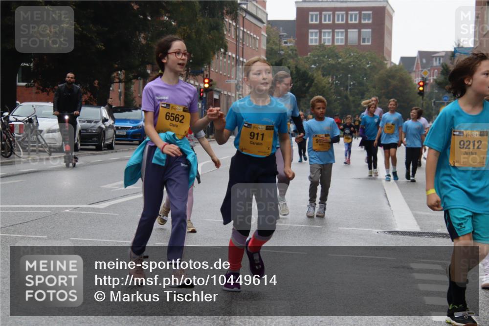 13.09.2026 - Kiel Lauf Markus Tischler http://msf.ph/oto/10449614 13.09.2026 09:00:53 Fleethörn 111, 613, 38, 6562, 38, 911, 7853, 38, 9212 meine-sportfotos.de