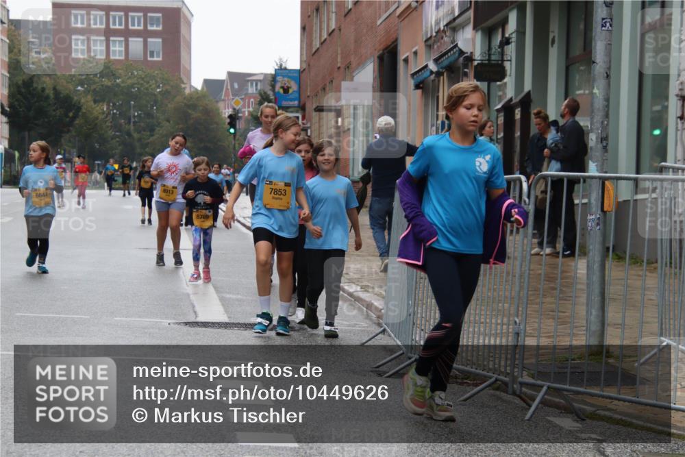 13.09.2026 - Kiel Lauf Markus Tischler http://msf.ph/oto/10449626 13.09.2026 09:01:03 Fleethörn 8013, 6644, 8789, 1, 39, 7853 meine-sportfotos.de