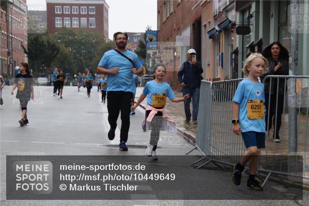 13.09.2026 - Kiel Lauf Markus Tischler http://msf.ph/oto/10449649 13.09.2026 09:01:17 Fleethörn 020, 39, 7210, 38, 6251 meine-sportfotos.de