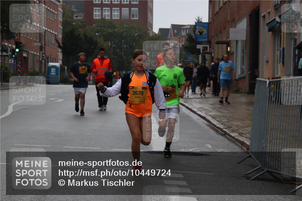 13.09.2026 - Kiel Lauf Markus Tischler http://msf.ph/oto/10449724 13.09.2026 09:02:55 Fleethörn 7068, 1, 38, 2670, 1932 meine-sportfotos.de