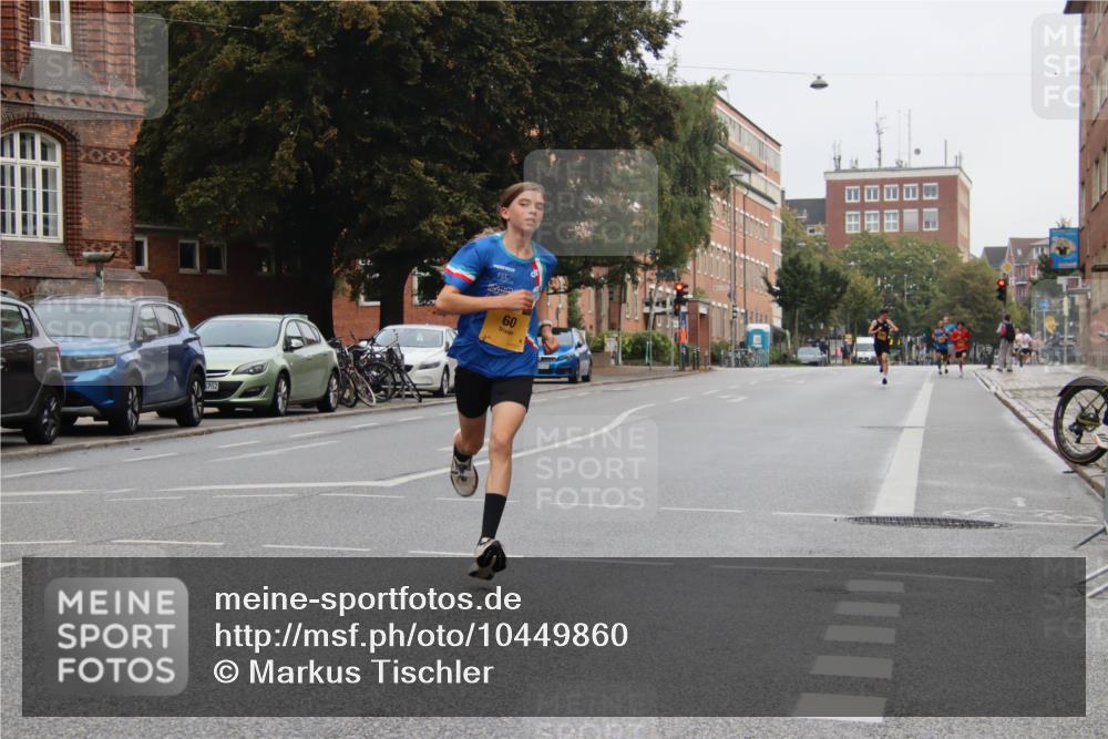 13.09.2026 - Kiel Lauf Markus Tischler http://msf.ph/oto/10449860 13.09.2026 09:33:40 Fleethörn 60 meine-sportfotos.de