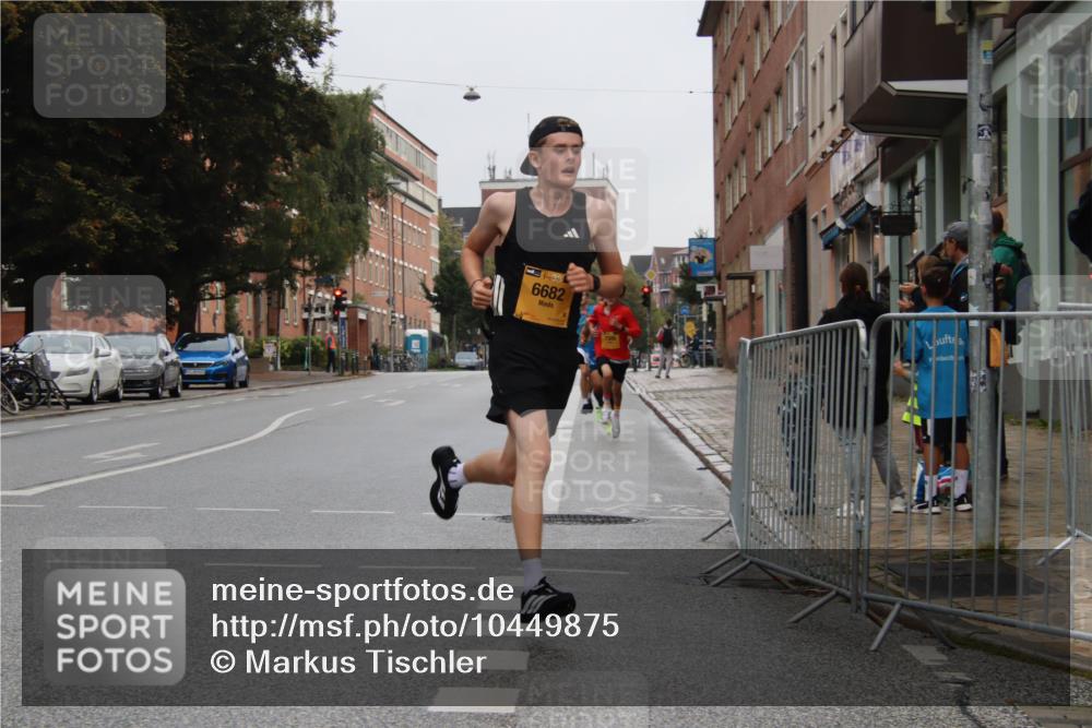 13.09.2026 - Kiel Lauf Markus Tischler http://msf.ph/oto/10449875 13.09.2026 09:33:51 Fleethörn 38, 6682 meine-sportfotos.de