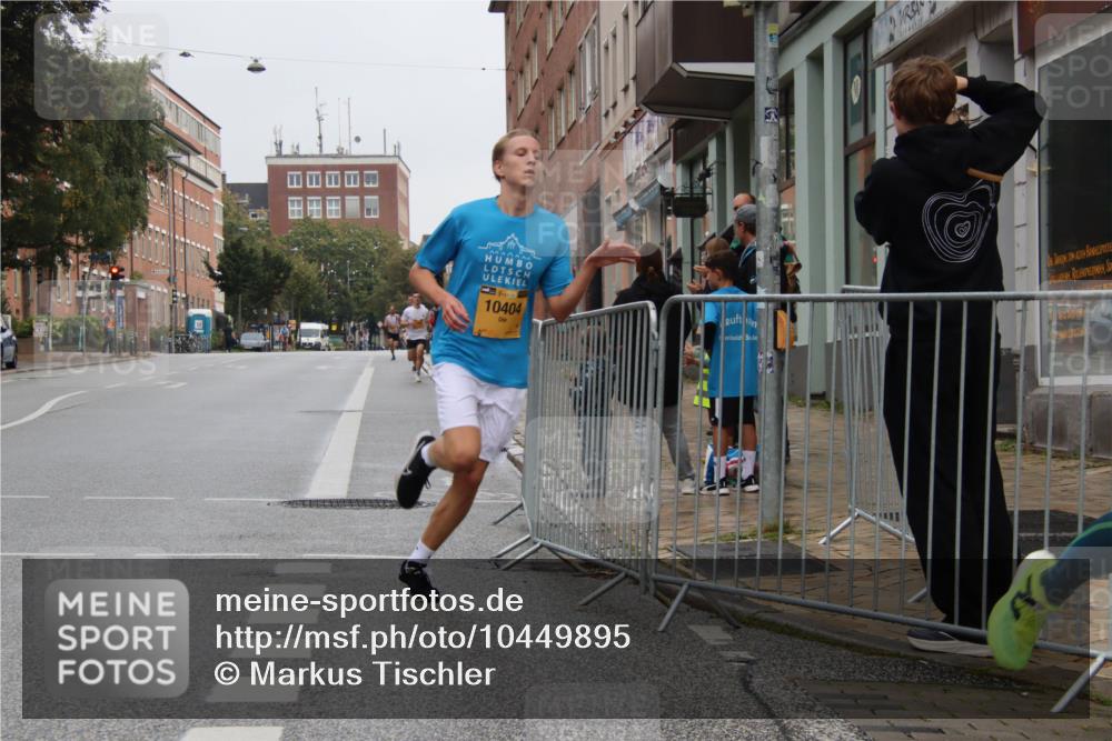 13.09.2026 - Kiel Lauf Markus Tischler http://msf.ph/oto/10449895 13.09.2026 09:33:56 Fleethörn 10404 meine-sportfotos.de