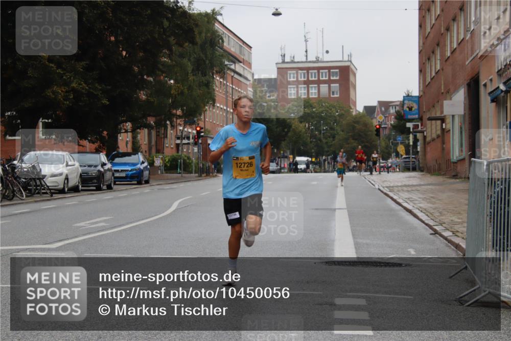 13.09.2026 - Kiel Lauf Markus Tischler http://msf.ph/oto/10450056 13.09.2026 09:36:32 Fleethörn 613, 12726, 12726 meine-sportfotos.de