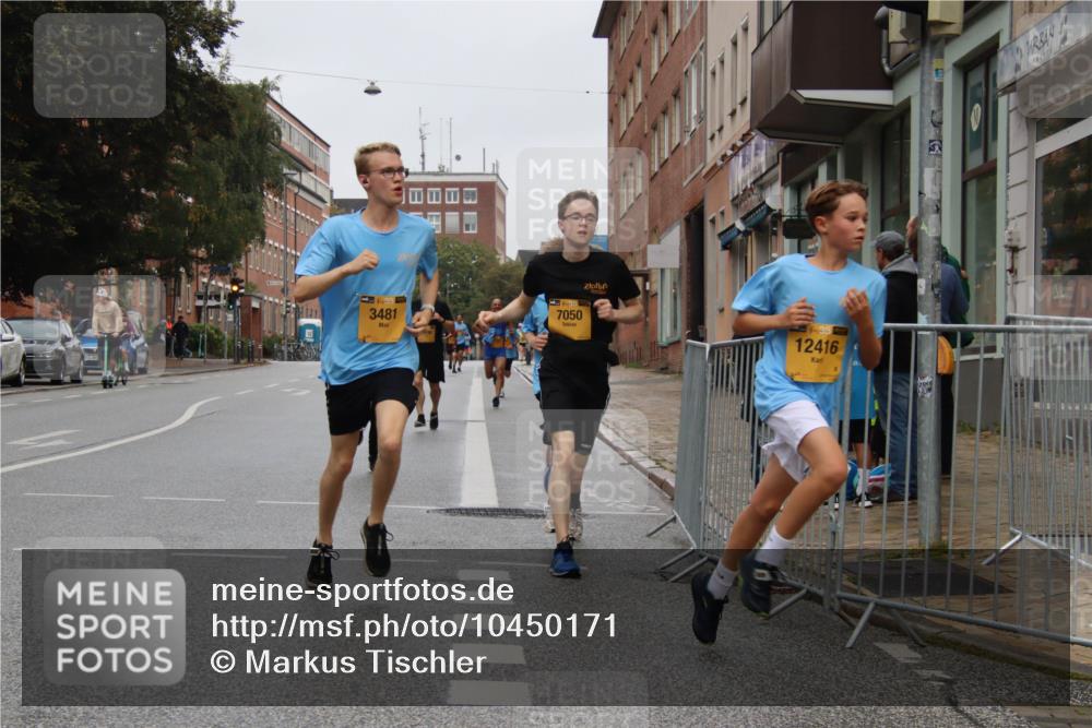 13.09.2026 - Kiel Lauf Markus Tischler http://msf.ph/oto/10450171 13.09.2026 09:37:37 Fleethörn 1, 39, 3481, 7050, 39, 12416 meine-sportfotos.de