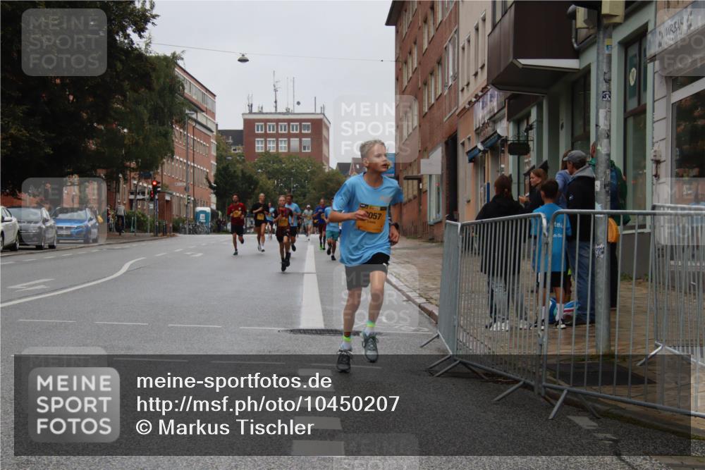 13.09.2026 - Kiel Lauf Markus Tischler http://msf.ph/oto/10450207 13.09.2026 09:37:45 Fleethörn 2057, 296 meine-sportfotos.de
