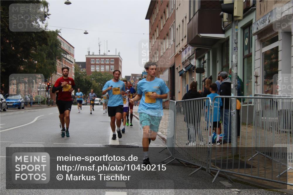 13.09.2026 - Kiel Lauf Markus Tischler http://msf.ph/oto/10450215 13.09.2026 09:37:53 Fleethörn 10690, 10, 18, 102 meine-sportfotos.de