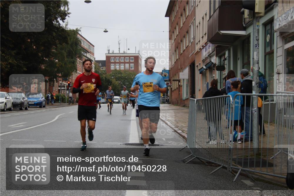 13.09.2026 - Kiel Lauf Markus Tischler http://msf.ph/oto/10450228 13.09.2026 09:37:55 Fleethörn 221, 10690, 2949 meine-sportfotos.de