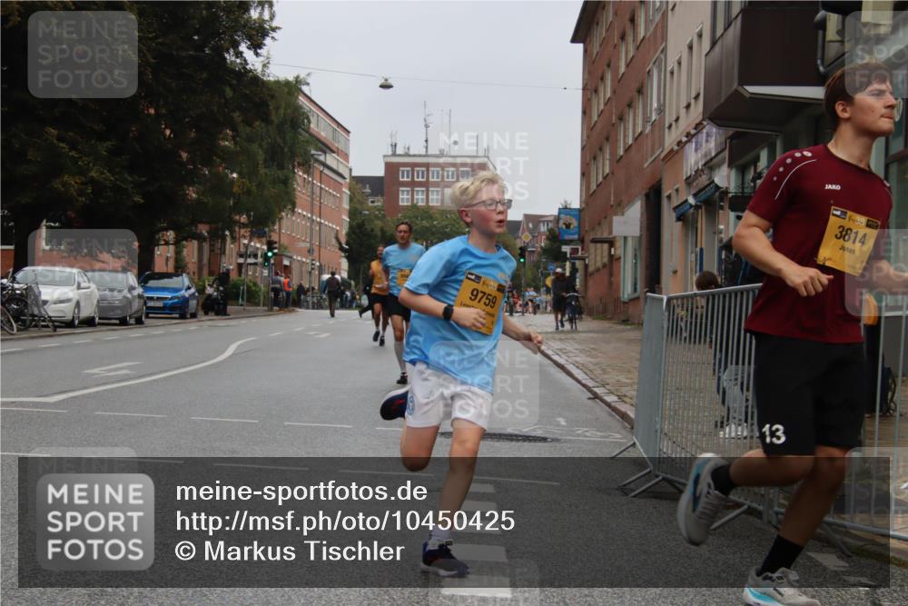 13.09.2026 - Kiel Lauf Markus Tischler http://msf.ph/oto/10450425 13.09.2026 09:38:56 Fleethörn 9759, 13, 38, 3814 meine-sportfotos.de