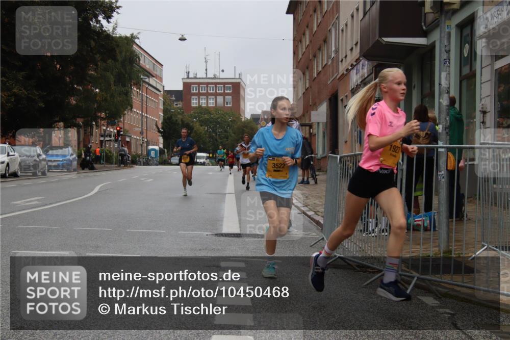 13.09.2026 - Kiel Lauf Markus Tischler http://msf.ph/oto/10450468 13.09.2026 09:39:14 Fleethörn 3522, 1927 meine-sportfotos.de