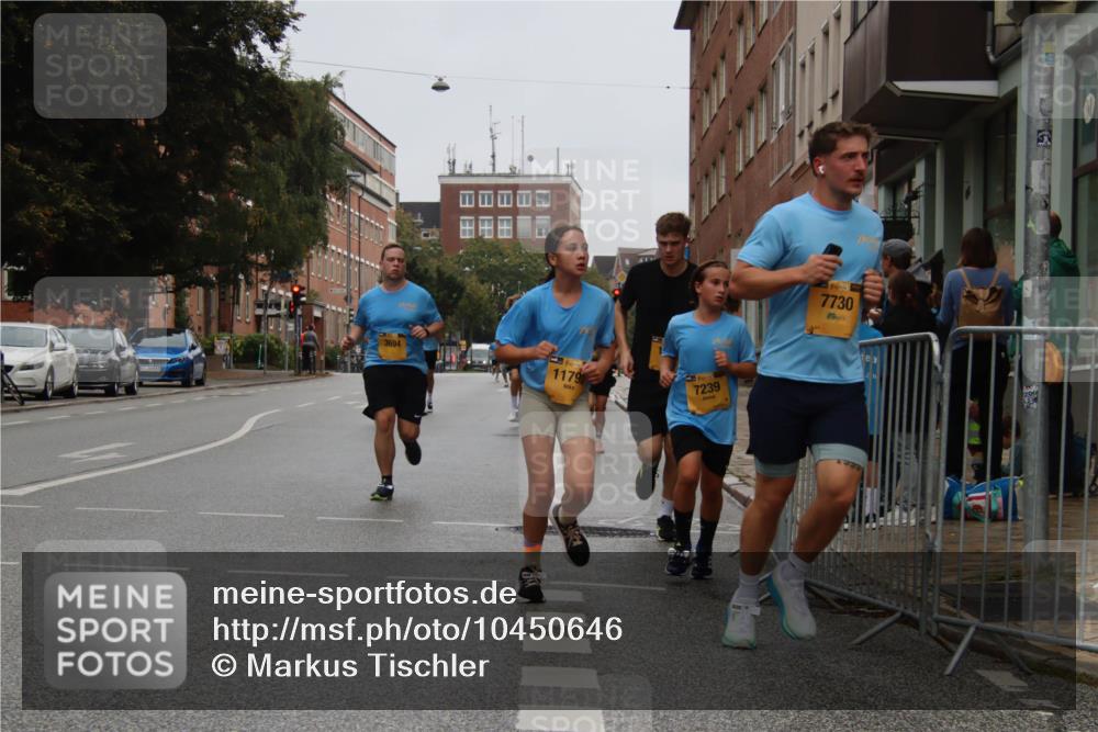 13.09.2026 - Kiel Lauf Markus Tischler http://msf.ph/oto/10450646 13.09.2026 09:40:24 Fleethörn 3694, 1179, 7239, 1, 38, 7730, 0 meine-sportfotos.de