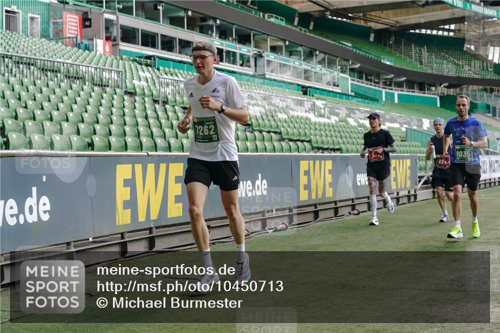 13.09.2026 - 21. swb-Marathon Bremen Michael Burmester http://msf.ph/oto/10450713 13.09.2026 12:49:20 Laufen im Stadion 382, 469, 524, 572, 663, 670, 779, 826, 889, 899, 1349, 1517, 1605, 1723, 1748, 1872, 1925, 2052, 2287, 2288, 2347, 2605, 2750, 2844, 2909, 3043, 3110, 3127, 3197, 3276, 3330, 3466, 3625, 3910, 3973, 4033, 4082, 4247, 4384, 4712, 4732, 4743, 4852, 4898, 4990, 5111, 5377, 5383, 5424, 5517, 5570, 5585, 5594, 5648, 6025, 6058, 6652, 6692, 6842, 6906, 6951, 7064, 7109, 7115, 7121, 7399, 7636, 7803, 7876, 8706, 8877, 8973, 8981, 9010, 9035, 9429 meine-sportfotos.de