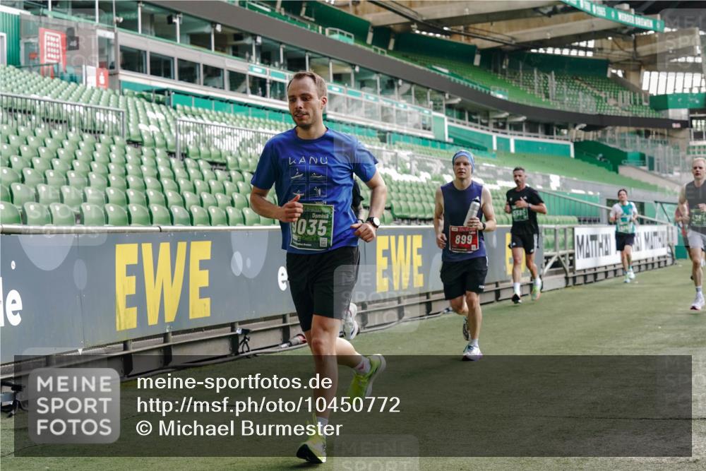 13.09.2026 - 21. swb-Marathon Bremen Michael Burmester http://msf.ph/oto/10450772 13.09.2026 12:49:22 Laufen im Stadion 382, 469, 524, 572, 663, 670, 779, 826, 889, 899, 1349, 1517, 1605, 1723, 1748, 1872, 1925, 2052, 2287, 2288, 2347, 2605, 2750, 2844, 2909, 3043, 3110, 3127, 3197, 3276, 3330, 3625, 3910, 3973, 4033, 4082, 4247, 4384, 4712, 4732, 4743, 4852, 4898, 4990, 5111, 5377, 5383, 5424, 5517, 5570, 5585, 5594, 5648, 6025, 6058, 6652, 6692, 6842, 6906, 6951, 7064, 7109, 7115, 7121, 7399, 7636, 7803, 7876, 8706, 8877, 8973, 8981, 9010, 9035, 9429 meine-sportfotos.de