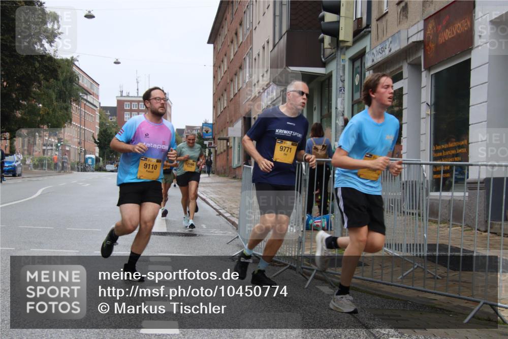 13.09.2026 - Kiel Lauf Markus Tischler http://msf.ph/oto/10450774 13.09.2026 09:41:14 Fleethörn 200007, 39, 9110, 12166, 9771 meine-sportfotos.de