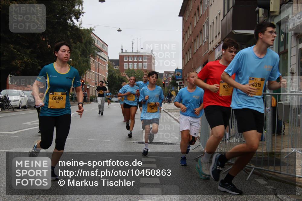 13.09.2026 - Kiel Lauf Markus Tischler http://msf.ph/oto/10450863 13.09.2026 09:41:56 Fleethörn 38, 6599, 570, 6687, 9224, 4315 meine-sportfotos.de