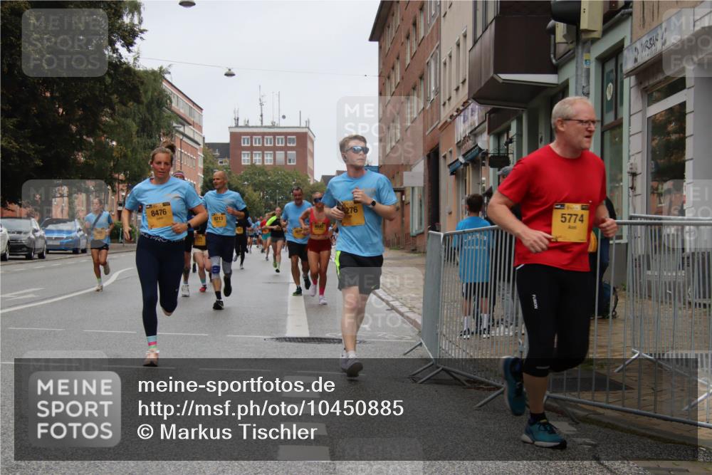13.09.2026 - Kiel Lauf Markus Tischler http://msf.ph/oto/10450885 13.09.2026 09:42:04 Fleethörn 8476, 6213, 6542, 5276, 5774 meine-sportfotos.de
