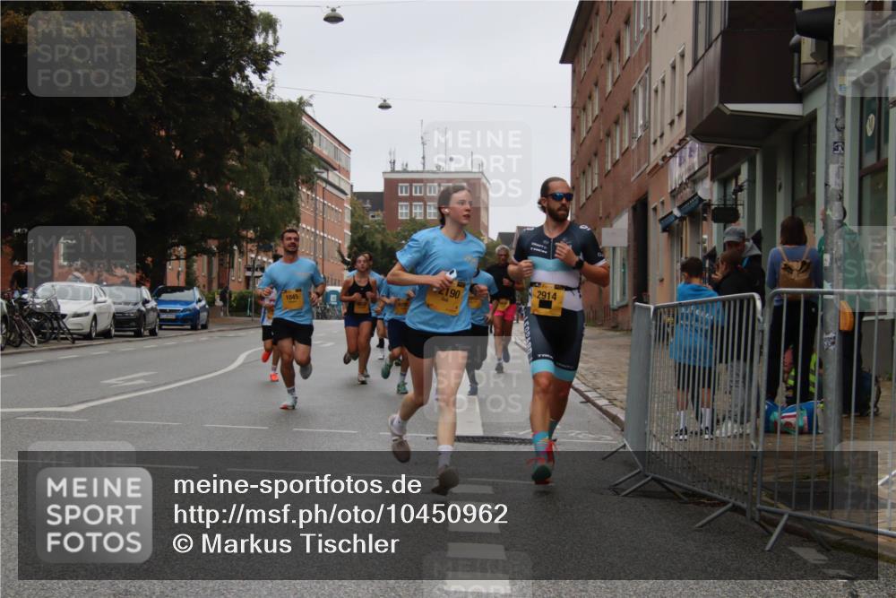 13.09.2026 - Kiel Lauf Markus Tischler http://msf.ph/oto/10450962 13.09.2026 09:42:22 Fleethörn 1045, 2190, 2914 meine-sportfotos.de