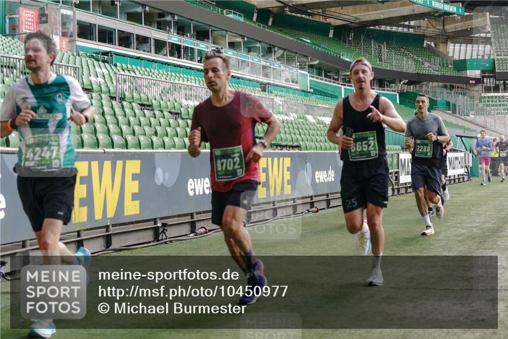 13.09.2026 - 21. swb-Marathon Bremen Michael Burmester http://msf.ph/oto/10450977 13.09.2026 12:49:28 Laufen im Stadion 382, 469, 524, 572, 663, 670, 779, 826, 889, 899, 1349, 1517, 1605, 1723, 1748, 1872, 1925, 2052, 2287, 2288, 2291, 2347, 2360, 2605, 2750, 2844, 2909, 3043, 3110, 3127, 3197, 3276, 3330, 3625, 3647, 3910, 3973, 4033, 4082, 4247, 4384, 4712, 4732, 4743, 4852, 4898, 4990, 5111, 5377, 5383, 5424, 5517, 5570, 5585, 5594, 5636, 5648, 6058, 6267, 6652, 6692, 6842, 6906, 6951, 7064, 7109, 7115, 7121, 7399, 7636, 7803, 7876, 8706, 8877, 8973, 8981, 9010, 9035, 9429 meine-sportfotos.de