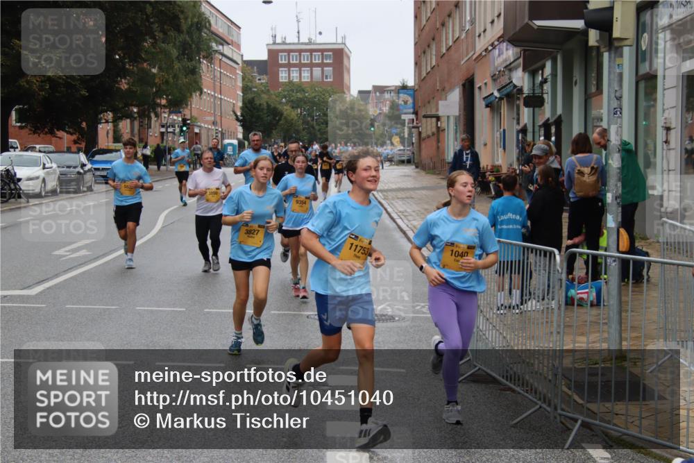 13.09.2026 - Kiel Lauf Markus Tischler http://msf.ph/oto/10451040 13.09.2026 09:42:50 Fleethörn 3827, 9354, 17, 1040, 11753 meine-sportfotos.de