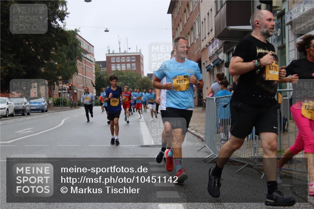 13.09.2026 - Kiel Lauf Markus Tischler http://msf.ph/oto/10451142 13.09.2026 09:43:28 Fleethörn 4283, 39, 1857, 8770, 12316 meine-sportfotos.de