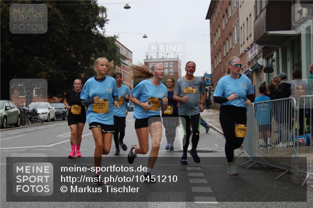 13.09.2026 - Kiel Lauf Markus Tischler http://msf.ph/oto/10451210 13.09.2026 09:43:51 Fleethörn 1053, 38, 357, 7121, 39, 1098, 2437, 7744, 2868 meine-sportfotos.de