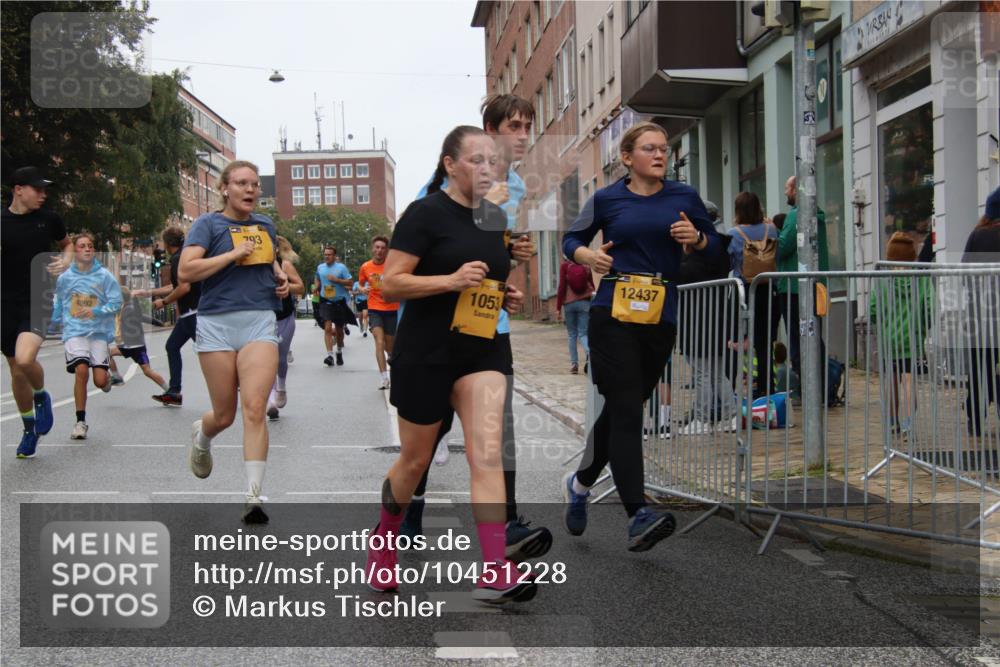 13.09.2026 - Kiel Lauf Markus Tischler http://msf.ph/oto/10451228 13.09.2026 09:43:53 Fleethörn 4092, 793, 1053, 12437 meine-sportfotos.de