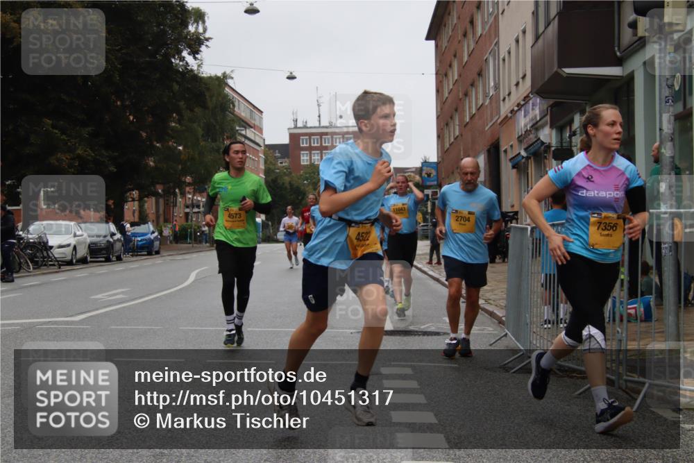 13.09.2026 - Kiel Lauf Markus Tischler http://msf.ph/oto/10451317 13.09.2026 09:44:15 Fleethörn 4573, 4522, 11043, 2704, 7356 meine-sportfotos.de