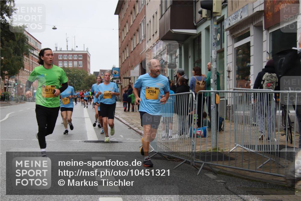13.09.2026 - Kiel Lauf Markus Tischler http://msf.ph/oto/10451321 13.09.2026 09:44:16 Fleethörn 4573, 11043, 2704, 3198 meine-sportfotos.de