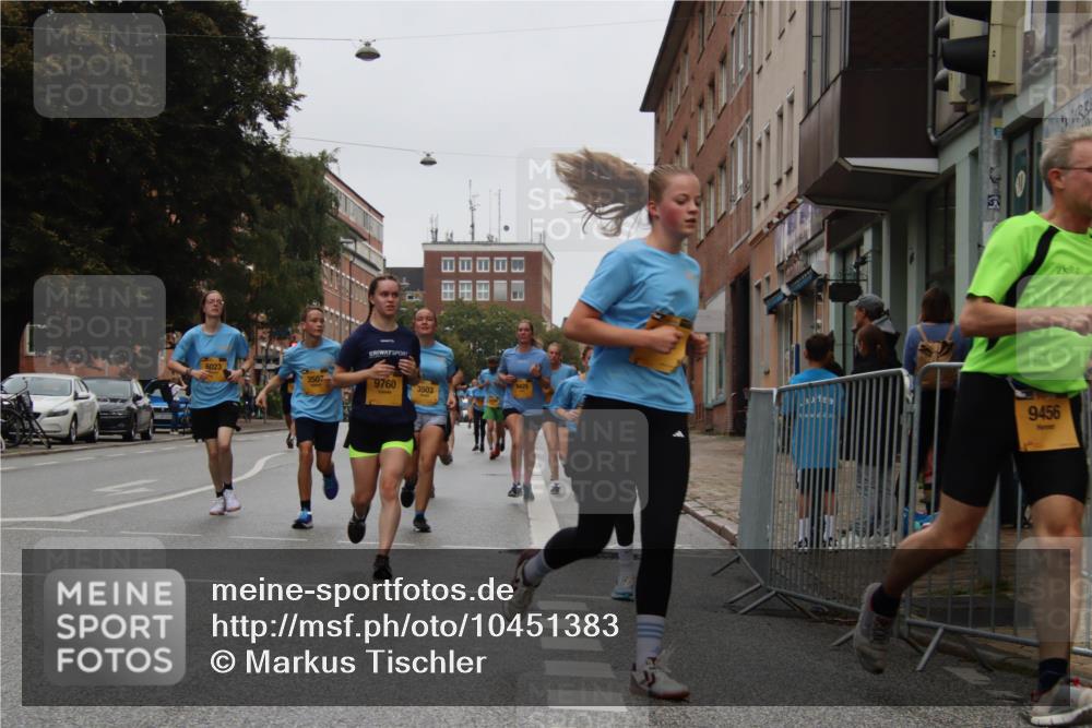 13.09.2026 - Kiel Lauf Markus Tischler http://msf.ph/oto/10451383 13.09.2026 09:44:42 Fleethörn 6023, 3507, 9760, 3503, 9456 meine-sportfotos.de