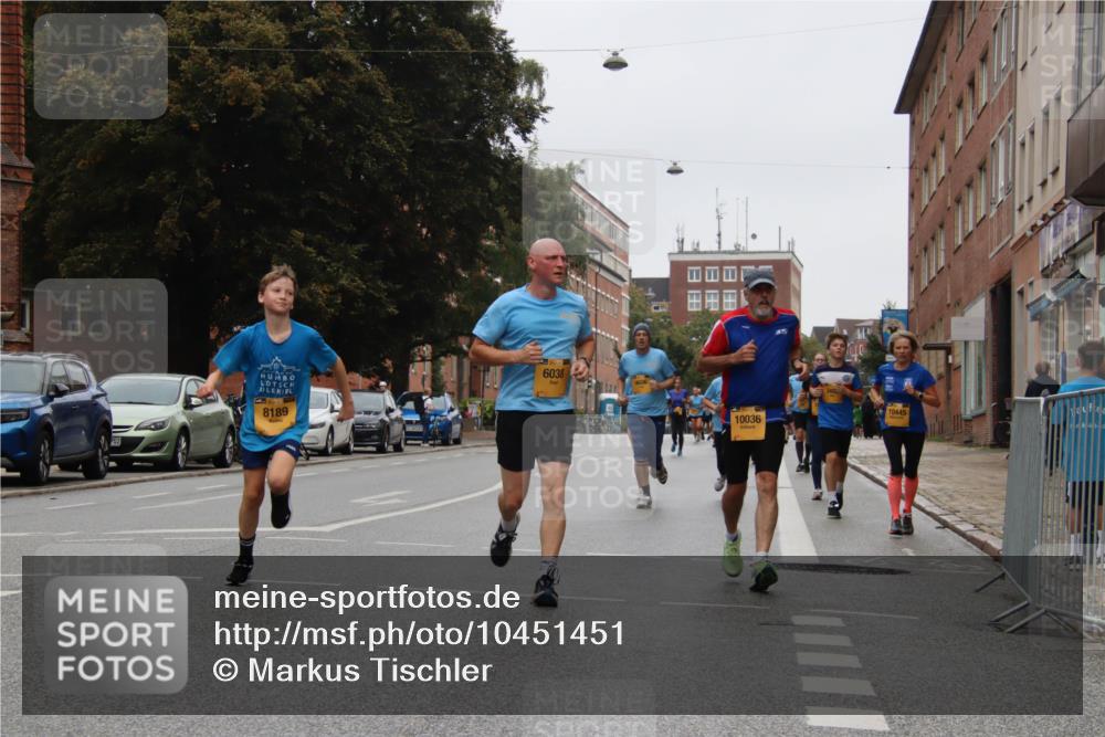 13.09.2026 - Kiel Lauf Markus Tischler http://msf.ph/oto/10451451 13.09.2026 09:44:57 Fleethörn 8189, 6038, 10036, 10445 meine-sportfotos.de