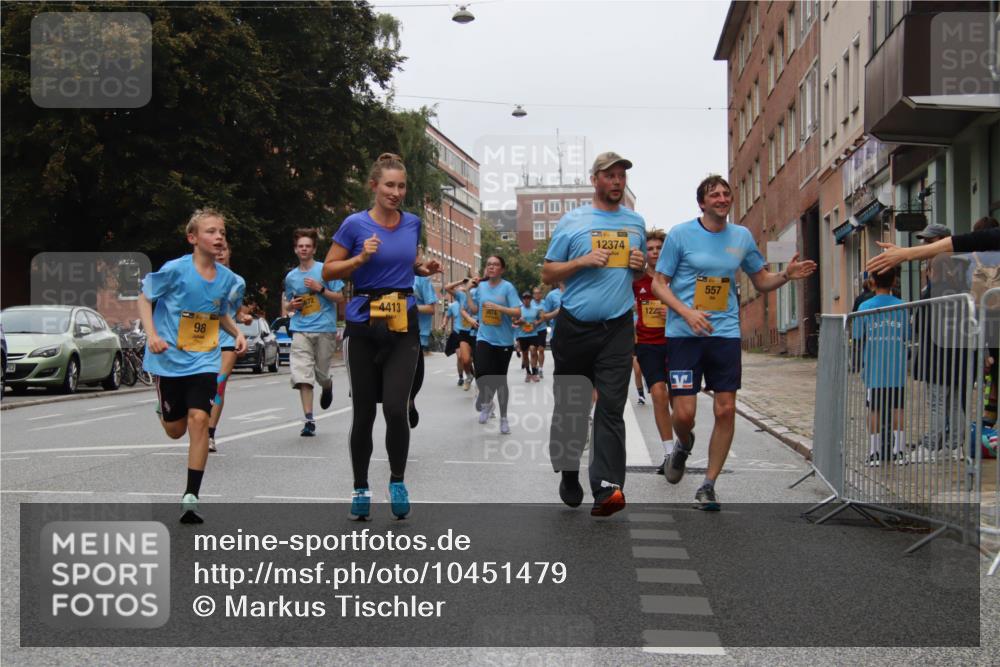 13.09.2026 - Kiel Lauf Markus Tischler http://msf.ph/oto/10451479 13.09.2026 09:45:11 Fleethörn 98, 4413, 3974, 39, 12374, 557 meine-sportfotos.de