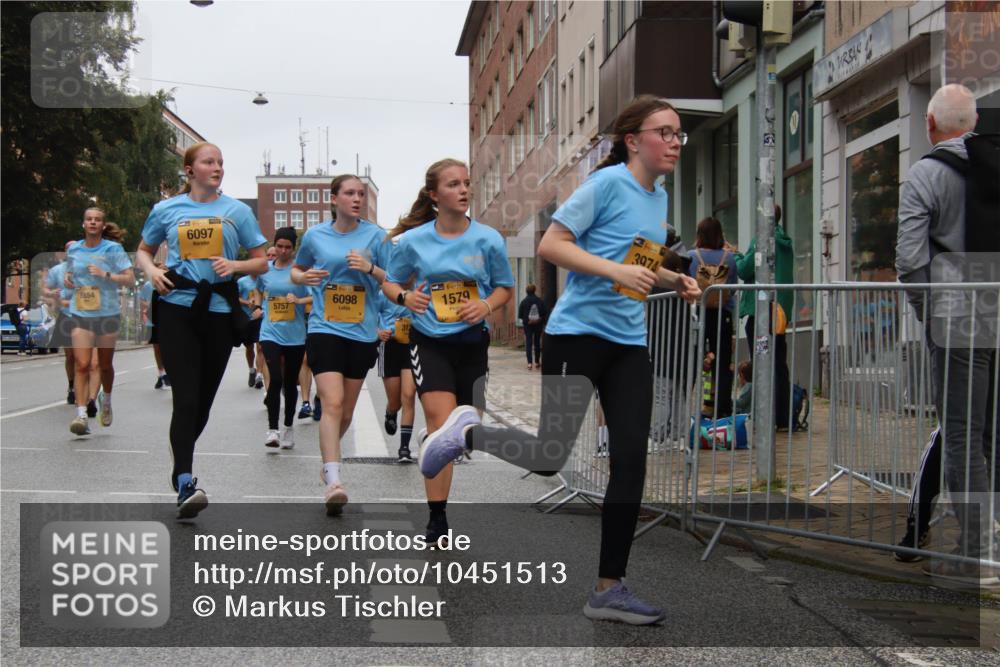 13.09.2026 - Kiel Lauf Markus Tischler http://msf.ph/oto/10451513 13.09.2026 09:45:15 Fleethörn 8854, 1, 39, 6097, 5757, 6098, 1579, 3974 meine-sportfotos.de