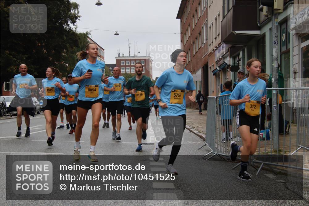 13.09.2026 - Kiel Lauf Markus Tischler http://msf.ph/oto/10451525 13.09.2026 09:45:18 Fleethörn 88, 7572, 7349, 8854, 5829, 8126, 110, 5757, 312 meine-sportfotos.de