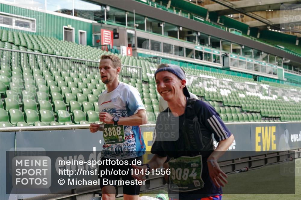 13.09.2026 - 21. swb-Marathon Bremen Michael Burmester http://msf.ph/oto/10451556 13.09.2026 12:50:06 Laufen im Stadion 469, 524, 572, 663, 670, 779, 899, 1510, 1513, 1517, 1605, 1723, 1748, 1998, 2052, 2130, 2287, 2288, 2291, 2295, 2347, 2360, 2442, 2444, 2750, 2909, 3043, 3197, 3276, 3330, 3625, 3647, 3808, 3973, 4023, 4033, 4082, 4247, 4368, 4384, 4559, 4732, 4743, 4852, 4888, 4898, 4990, 5066, 5111, 5155, 5314, 5377, 5383, 5424, 5517, 5532, 5570, 5585, 5594, 5620, 5627, 5636, 5648, 6267, 6471, 6652, 6668, 6692, 6842, 6901, 6906, 7109, 7115, 7121, 7876, 9035 meine-sportfotos.de