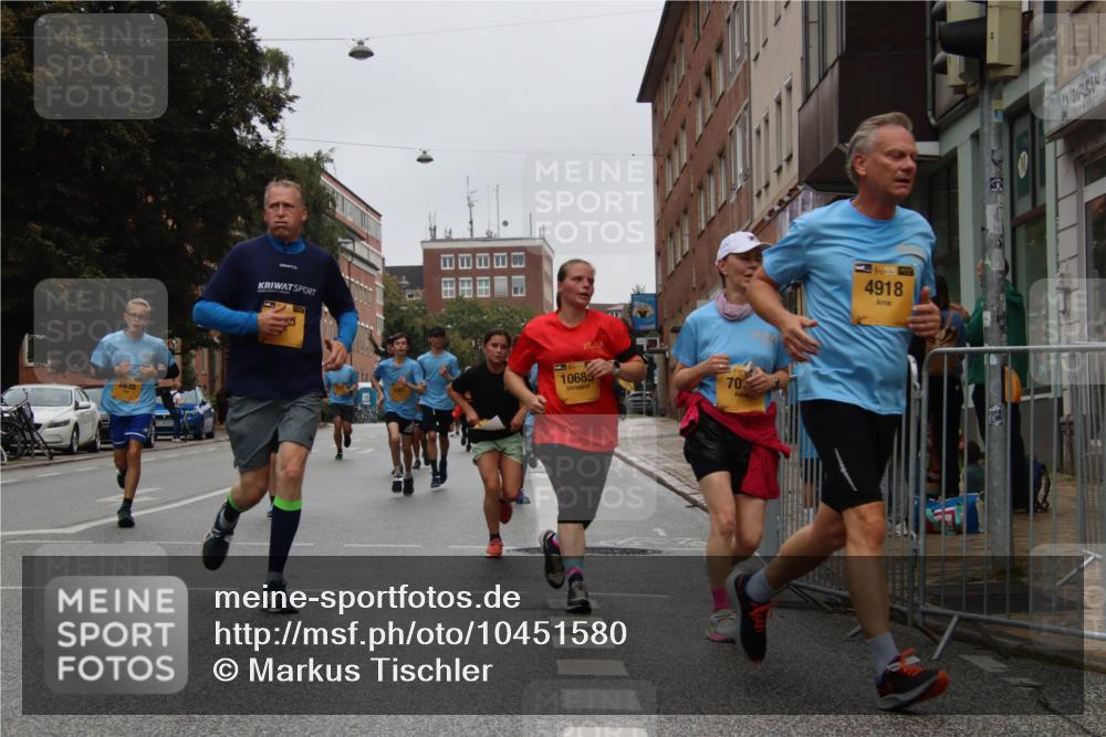 13.09.2026 - Kiel Lauf Markus Tischler http://msf.ph/oto/10451580 13.09.2026 09:45:32 Fleethörn 2835, 10685, 70, 1, 39, 4918 meine-sportfotos.de